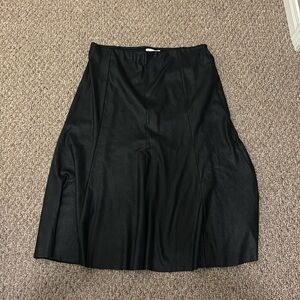 Laura Black Pebble Texture Skirt Size Medium